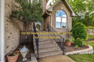 813 Travis Spring Dr in Nashville, TN - Building Photo - Building Photo