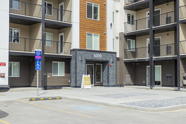 Riverview Pointe in Cochrane, AB - Building Photo - Building Photo