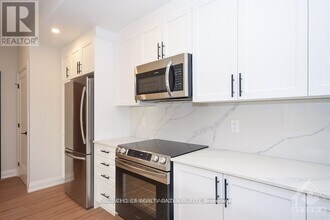 15 Monk St in Ottawa, ON - Building Photo - Building Photo