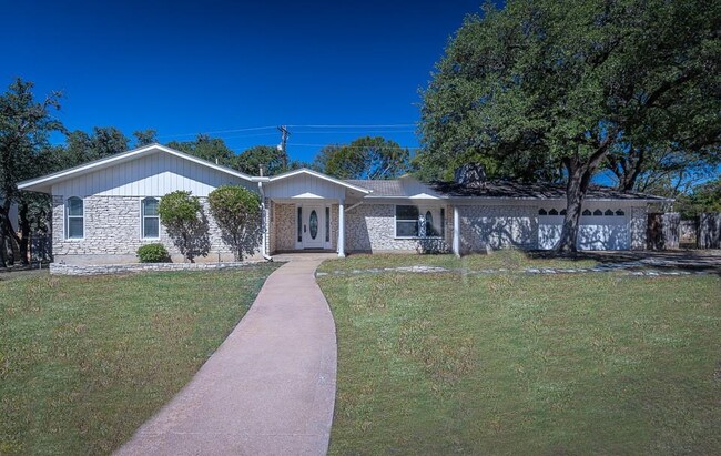 property at 4829 Rollingwood Dr