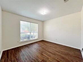 10457 Winding Passage Way in Fort Worth, TX - Foto de edificio - Building Photo