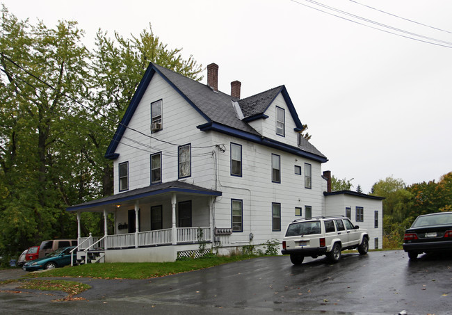 14 Burleigh St in Waterville, ME - Foto de edificio - Building Photo