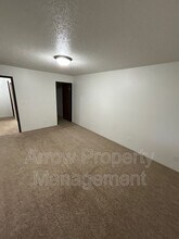 201 E Arbor Ave in Bismarck, ND - Building Photo - Building Photo