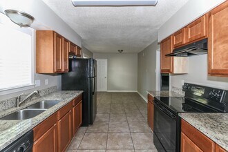 6350 Limewood Ave in Memphis, TN - Building Photo - Building Photo