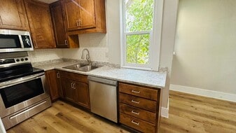 822 N Washington St in Aberdeen, SD - Building Photo