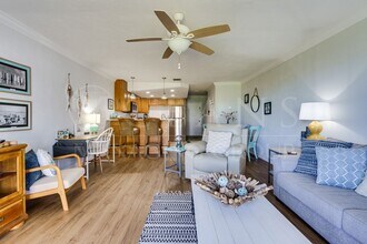 2750 Ocean Shore Blvd in Ormond Beach, FL - Building Photo - Building Photo