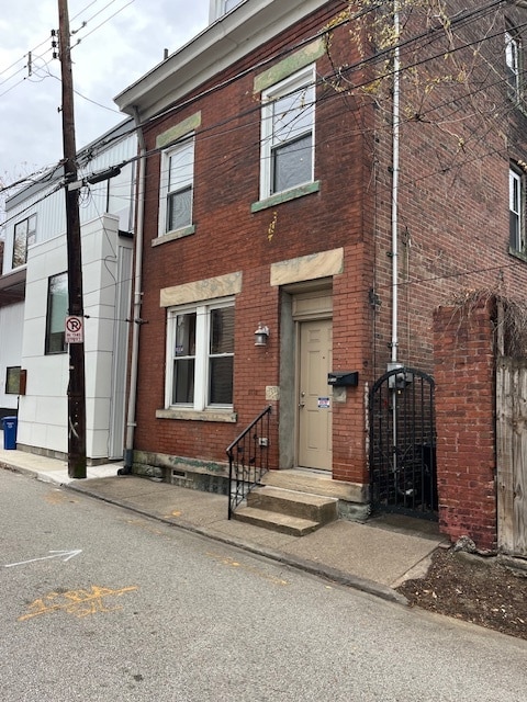 property at 5133 Kent Way