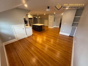 50 E Clinton St in New Bedford, MA - Building Photo - Building Photo