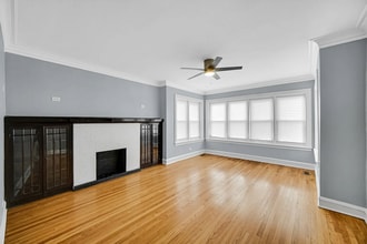 7728 S Bishop St, Unit Apt 1 in Chicago, IL - Building Photo - Building Photo