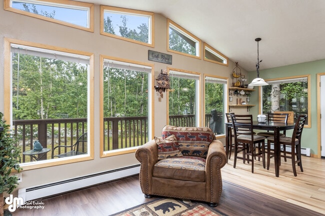 property at 10230 Crest View Ln
