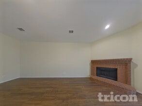 5749 Imes Ln in Fort Worth, TX - Building Photo - Building Photo