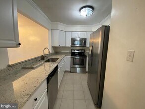 1508 Church Hill Pl in Reston, VA - Building Photo - Building Photo