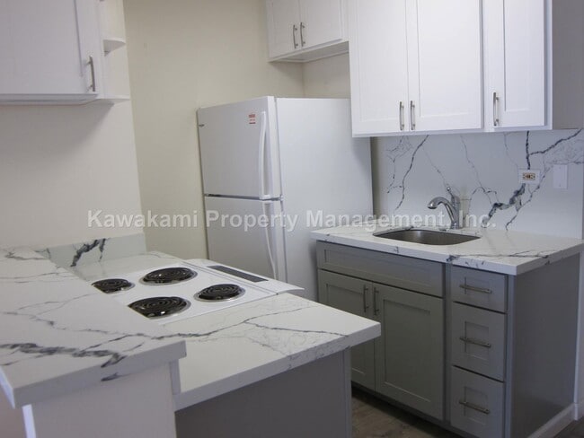 property at 1535 Pensacola St