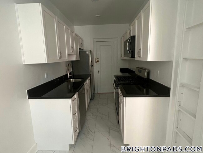 property at 100 Kilsyth Rd