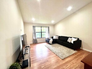 12999 Odessa Trail, Unit 16 in Wellington, FL - Building Photo - Building Photo