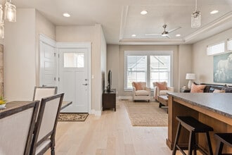 Cadence Cottages at Paramount in Meridian, ID - Foto de edificio - Building Photo