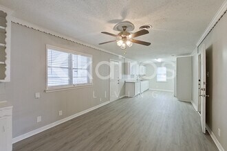 738 Willowood Ln in Lancaster, TX - Building Photo - Building Photo