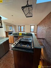 17 Holyoke St, Unit 4 in Cambridge, MA - Foto de edificio - Building Photo
