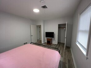 301 7th St SW, Unit A in Charlottesville, VA - Building Photo - Building Photo