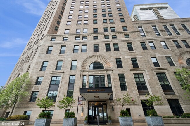 property at 850 N Lake Shore Dr