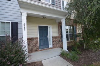8328 Plano Ct in Raleigh, NC - Building Photo - Building Photo