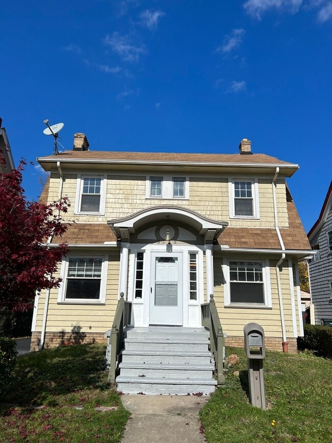 property at 3359 Tullamore Rd