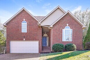 1304 Saddlehorn in Mount Juliet, TN - Building Photo