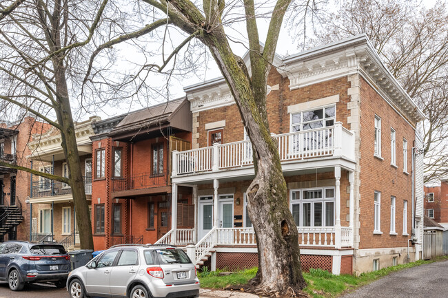 975 De Bougainville Av in Québec, QC - Building Photo - Building Photo