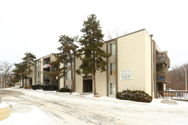 River Park Apartments