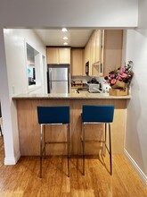 901 10th St in Santa Monica, CA - Building Photo - Building Photo
