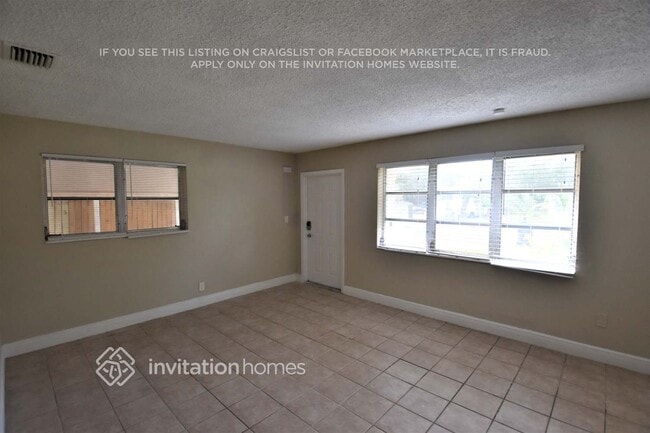 6020 NW 43rd Ave in Fort Lauderdale, FL - Building Photo - Building Photo