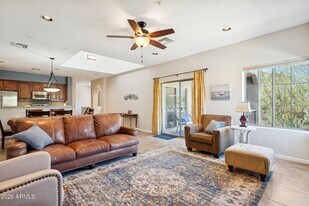 3935 E Rough Rider Rd in Phoenix, AZ - Building Photo