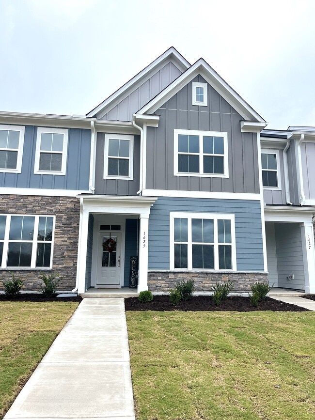 property at 1625 Wendell Valley Blvd