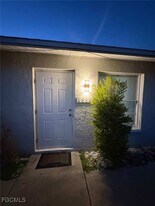 18645 Holly Rd in Ft. Myers, FL - Building Photo