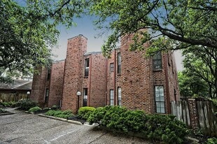 2602 W Holcombe Blvd in Houston, TX - Building Photo