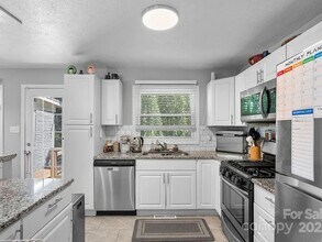 6 Morgan Blvd in Royal Pines, NC - Building Photo - Building Photo