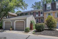 19809 Greenside Terrace in Gaithersburg, MD - Foto de edificio - Building Photo