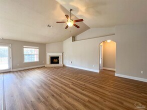 5588 Inspiration Street in Milton, FL - Building Photo - Building Photo