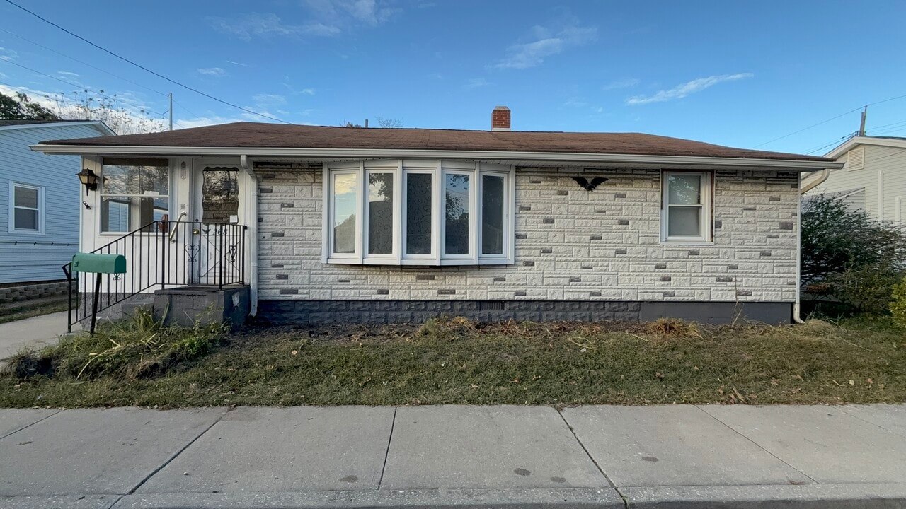 268 Market St in Penns Grove, NJ - Foto de edificio