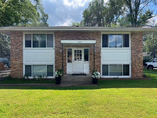property at 120 Mississippi Place NE