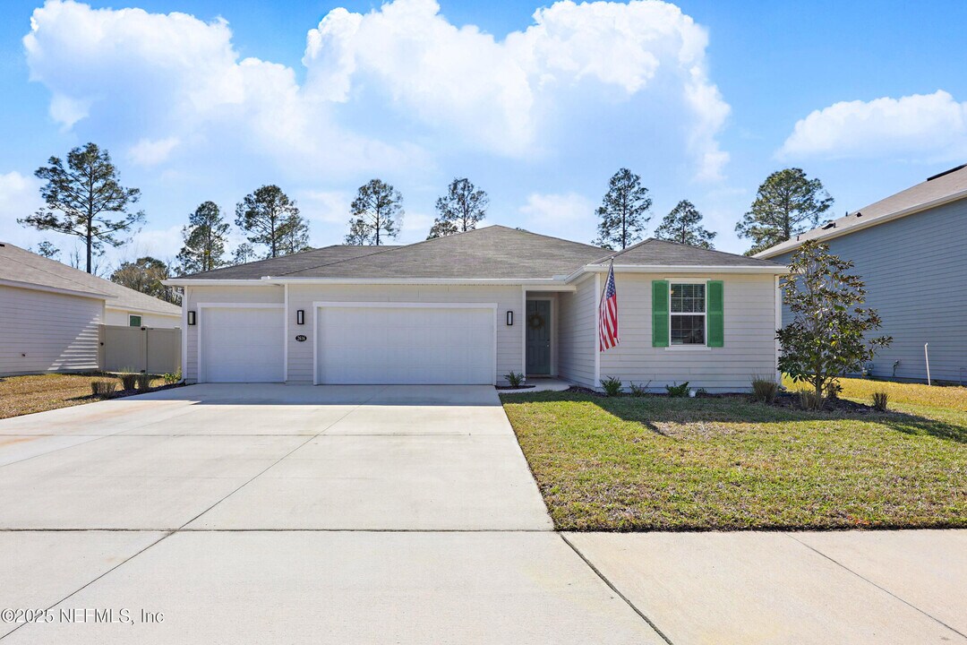 2616 Windsor Lks Wy in Green Cove Springs, FL - Building Photo