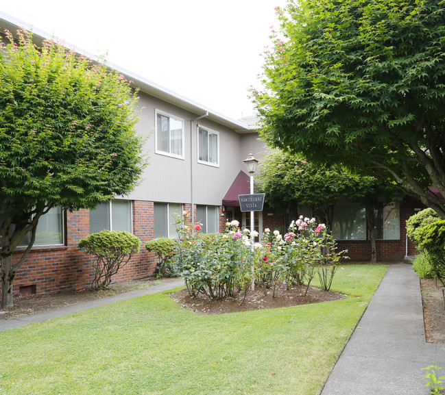 Hawthorne Vista in Portland, OR - Foto de edificio - Building Photo