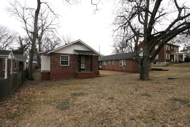 1600 16th Ave S in Nashville, TN - Building Photo - Building Photo