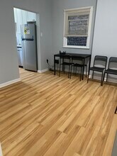 316 Meyran Ave, Unit Apt 1 in Pittsburgh, PA - Building Photo - Building Photo