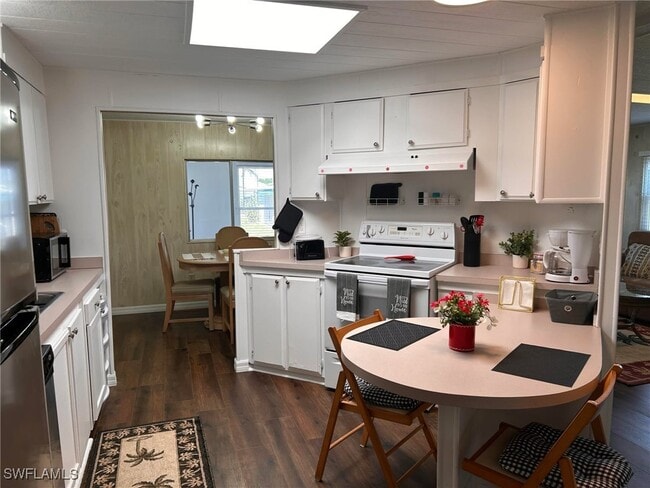 3512 Celestial Way in North Fort Myers, FL - Building Photo - Building Photo