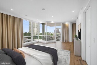 101 Walnut St in Philadelphia, PA - Building Photo - Building Photo