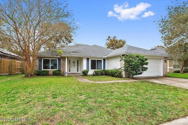 property at 12288 Harbor Winds Dr N