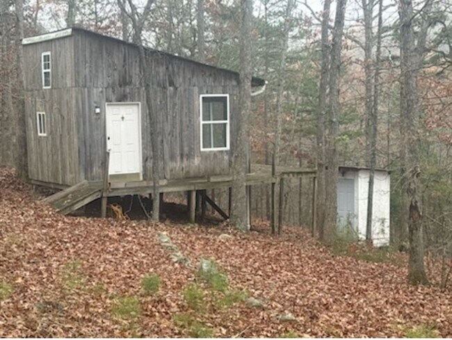 27880 County Rd 362 Rd in Annapolis, MO - Foto de edificio - Building Photo