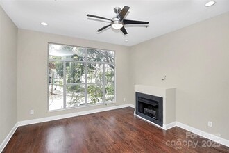 2040 Atherton Heights Ln in Charlotte, NC - Building Photo - Building Photo
