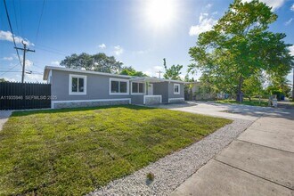 3510 SW 39th St in West Park, FL - Building Photo - Building Photo